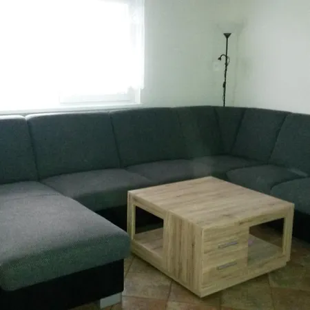 Chata U Lesa Machuv Kraj Hétvégi ház *