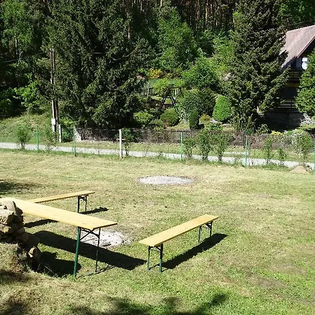 Chata U Lesa Machuv Kraj Hétvégi ház